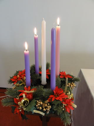 小針福音ルーテル教会 Advent candle