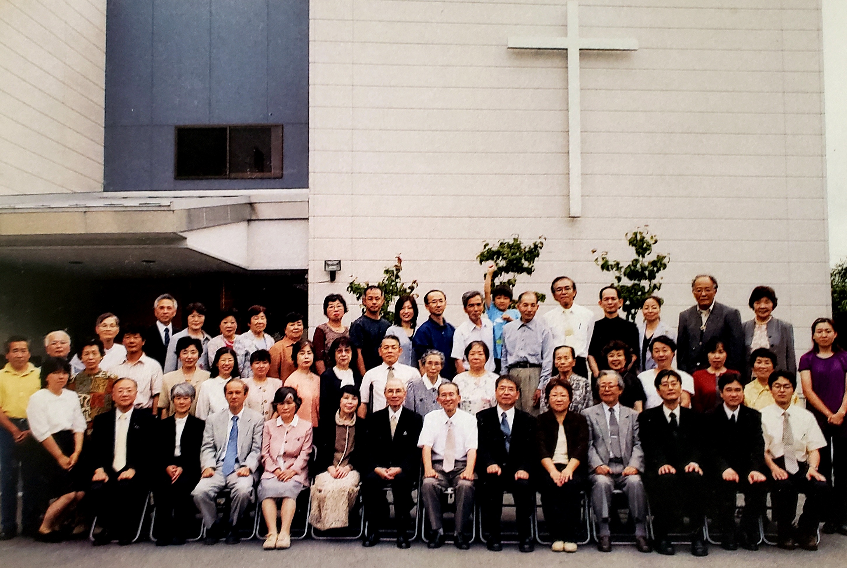 50周年記念礼拝後の写真